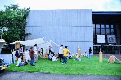 野外特別講義｜マイパブリックとグランドレベル（佐々木ゼミ）